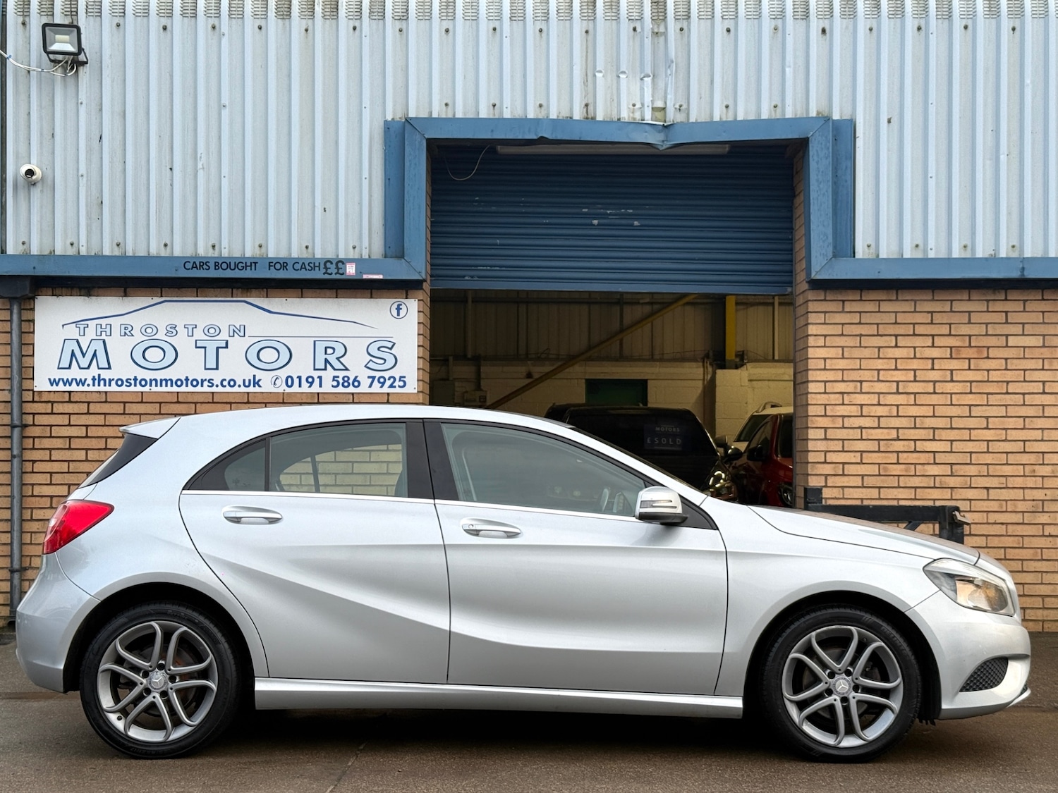 Used Mercedes-Benz A-Class 2015 for sale - 77501253: Photo 6