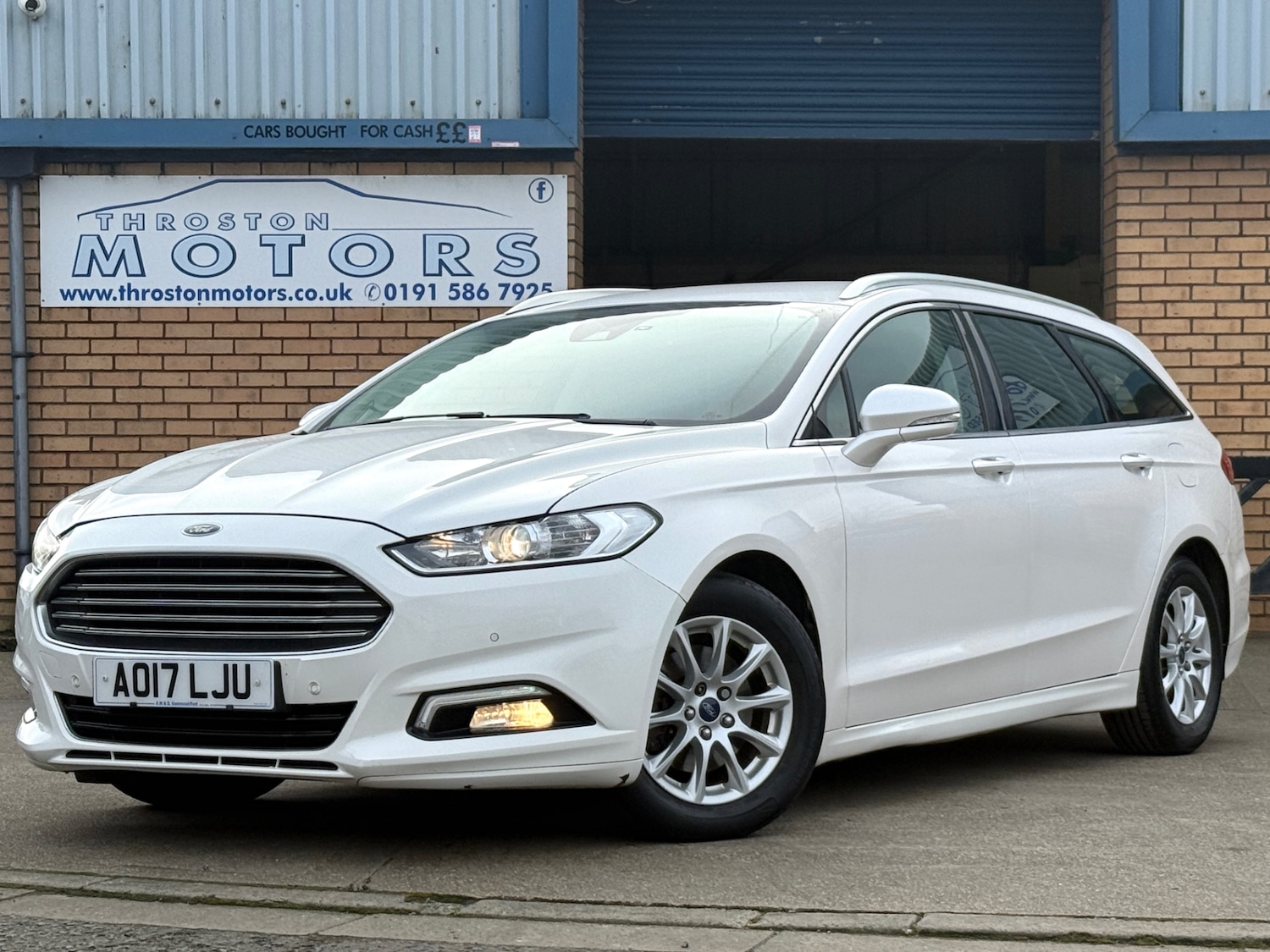 Used Ford Mondeo 2017 for sale - 77605035: Photo 2