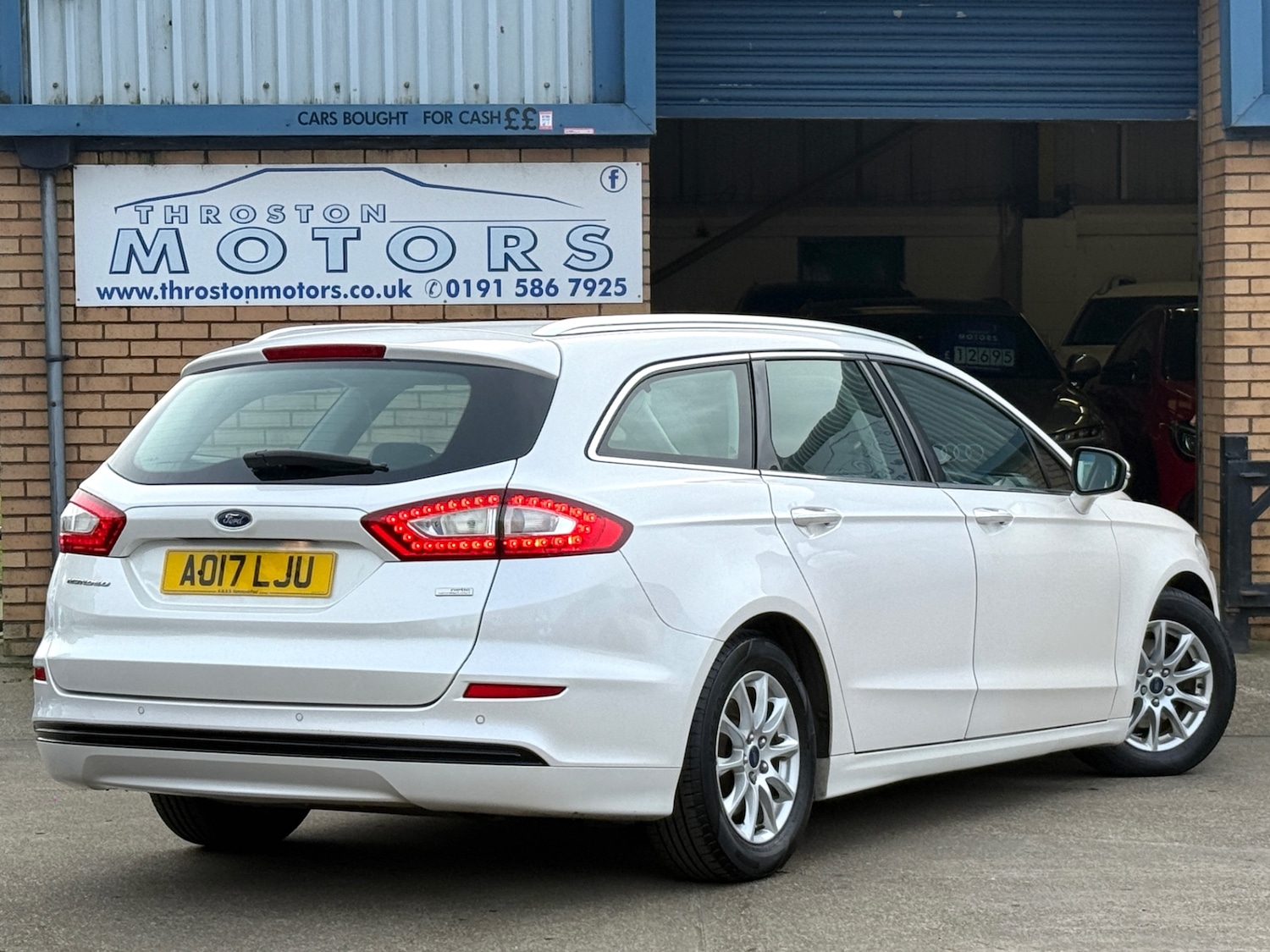 Used Ford Mondeo 2017 for sale - 77605035: Photo 4