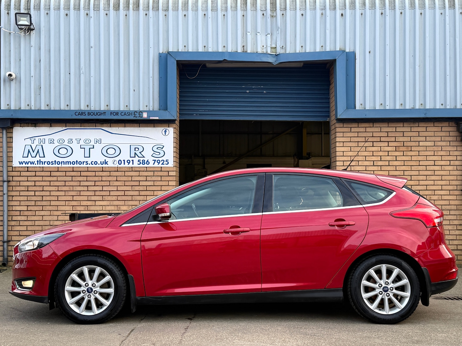 Used Ford Focus 2016 for sale - 77517561: Photo 5