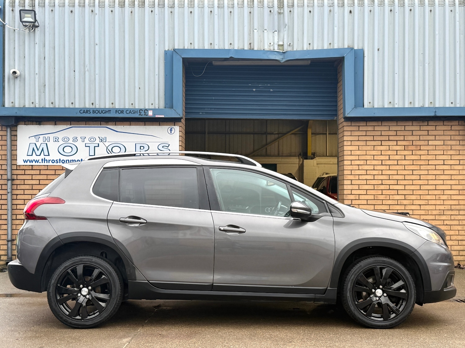 Used Peugeot 2008 2017 for sale - 77446021: Photo 6