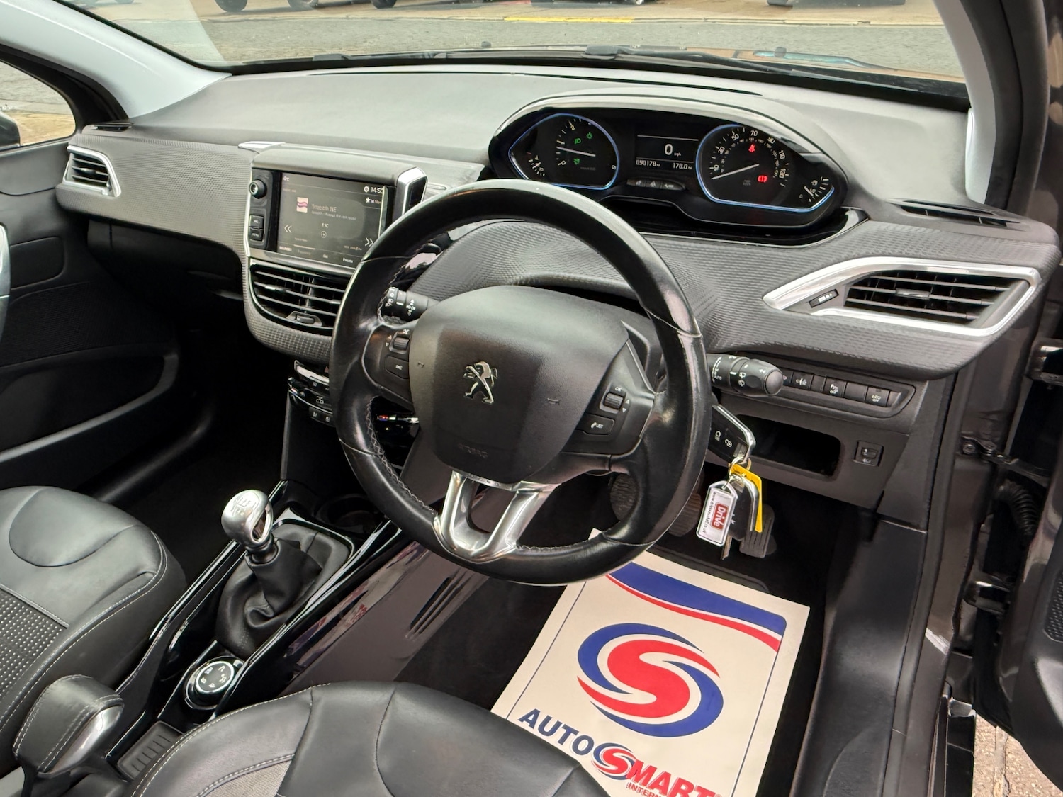 Used Peugeot 2008 2017 for sale - 77446021: Photo 9