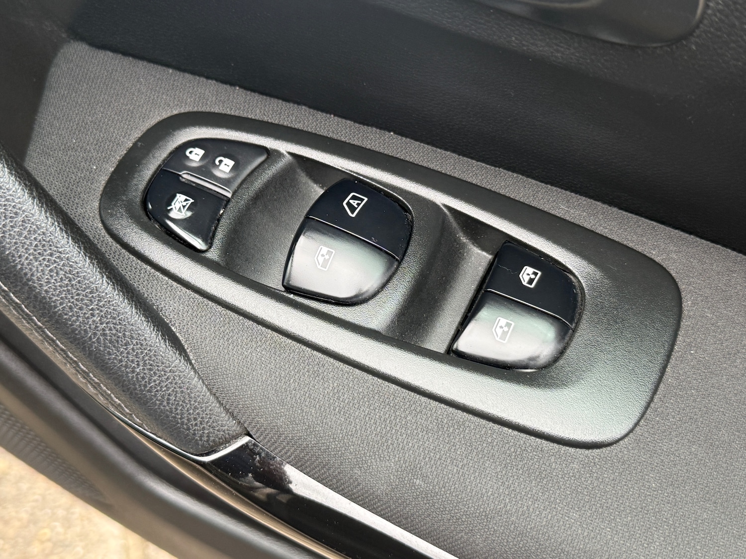 Used Renault Kadjar 2017 for sale - 77902599: Photo 29