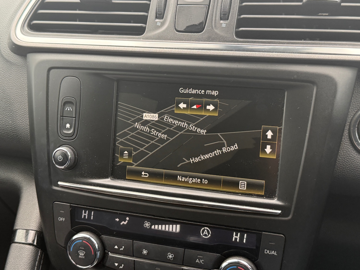 Used Renault Kadjar 2017 for sale - 77902599: Photo 30