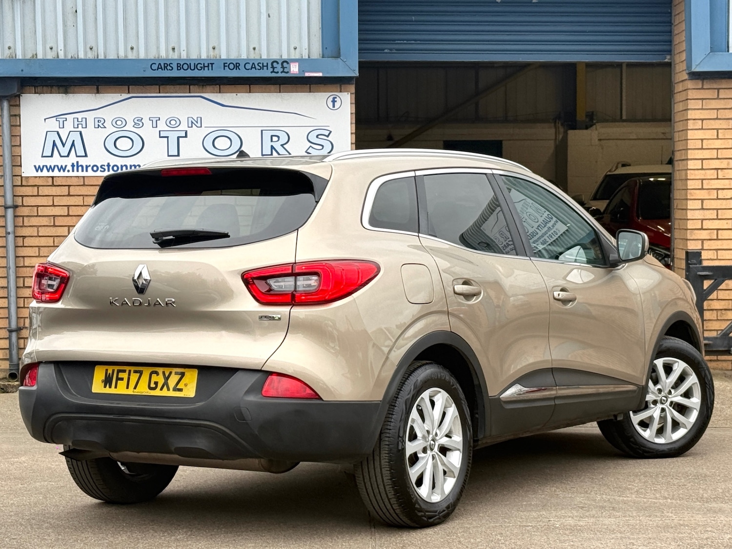 Used Renault Kadjar 2017 for sale - 77902599: Photo 4
