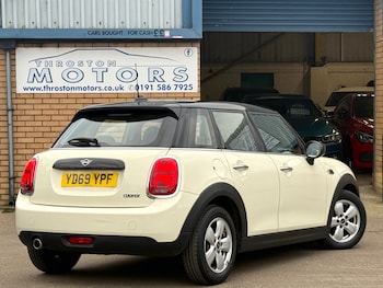 Used MINI Hatch 2019 for sale - 77813090: Photo