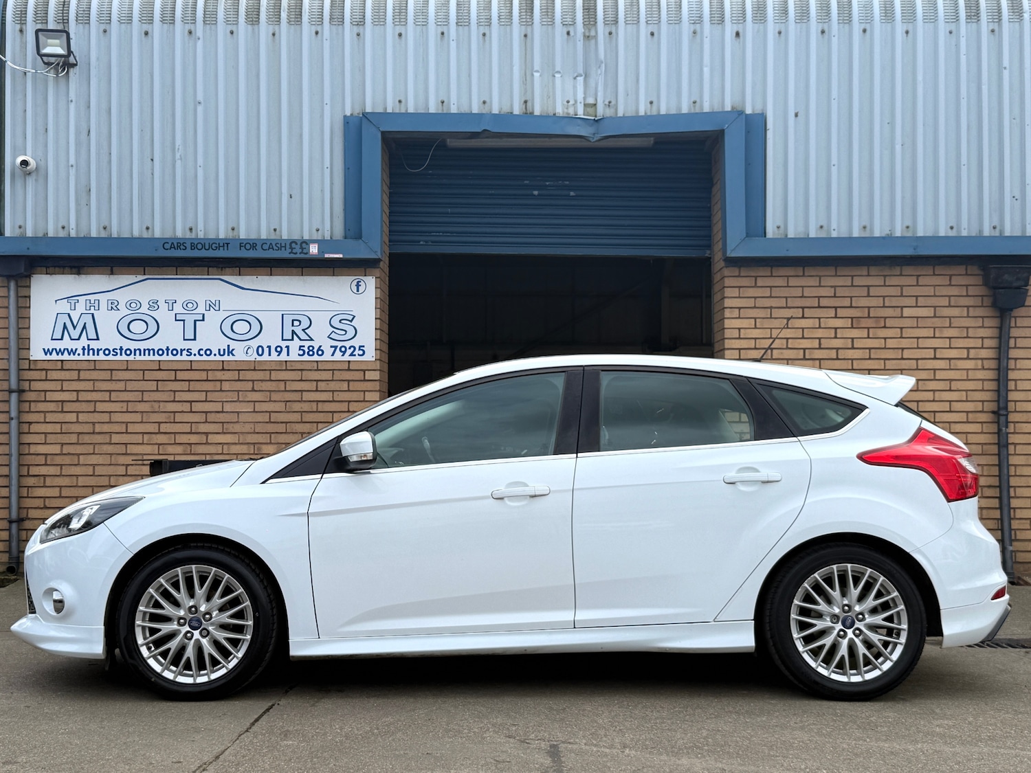 Used Ford Focus 2014 for sale - 77701950: Photo 5