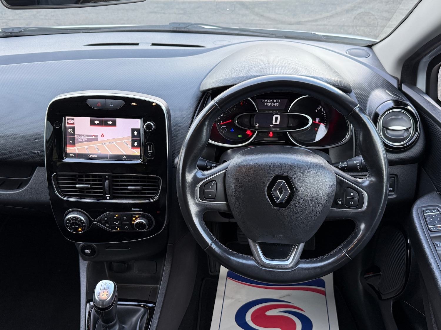 Used Renault Clio 2018 for sale - 76718976: Photo 11