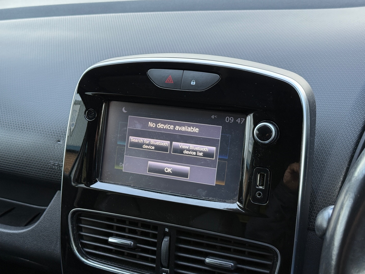 Used Renault Clio 2018 for sale - 76718976: Photo 13