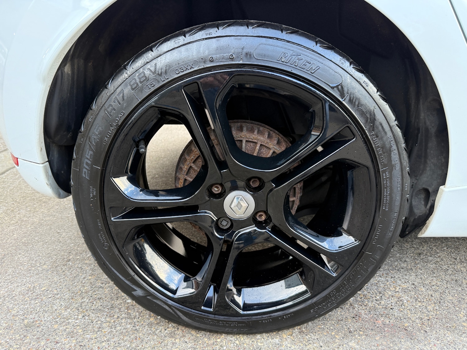 Used Renault Clio 2018 for sale - 76718976: Photo 23