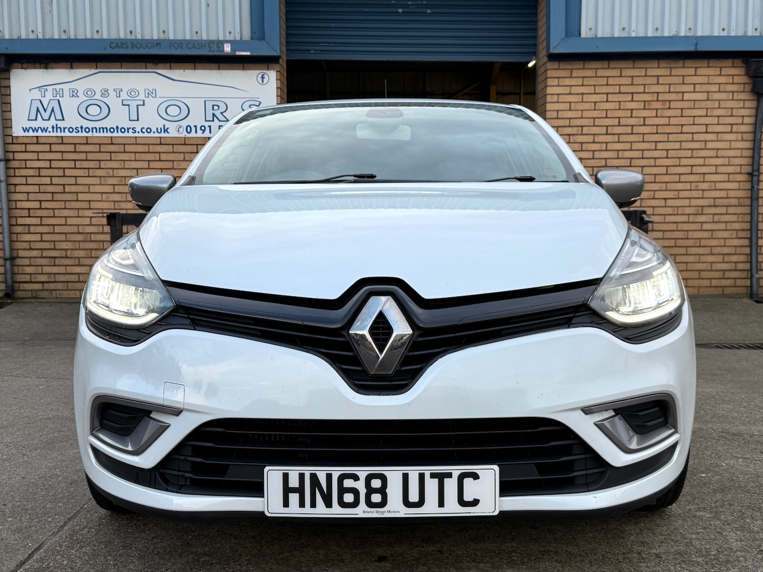 Used Renault Clio 2018 for sale - 76718976: Photo 7