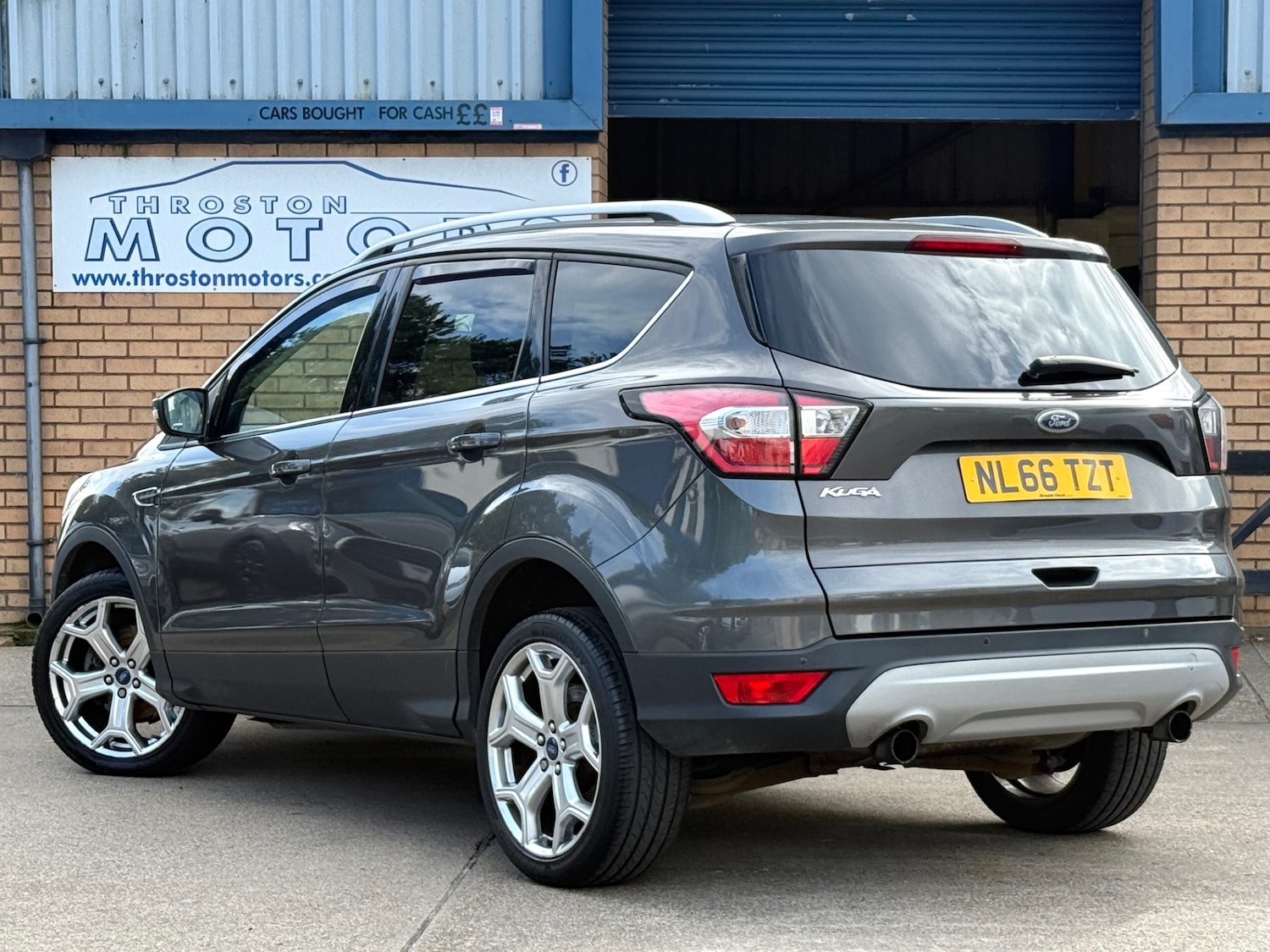 Used Ford Kuga 2016 for sale - 76128839: Photo 3