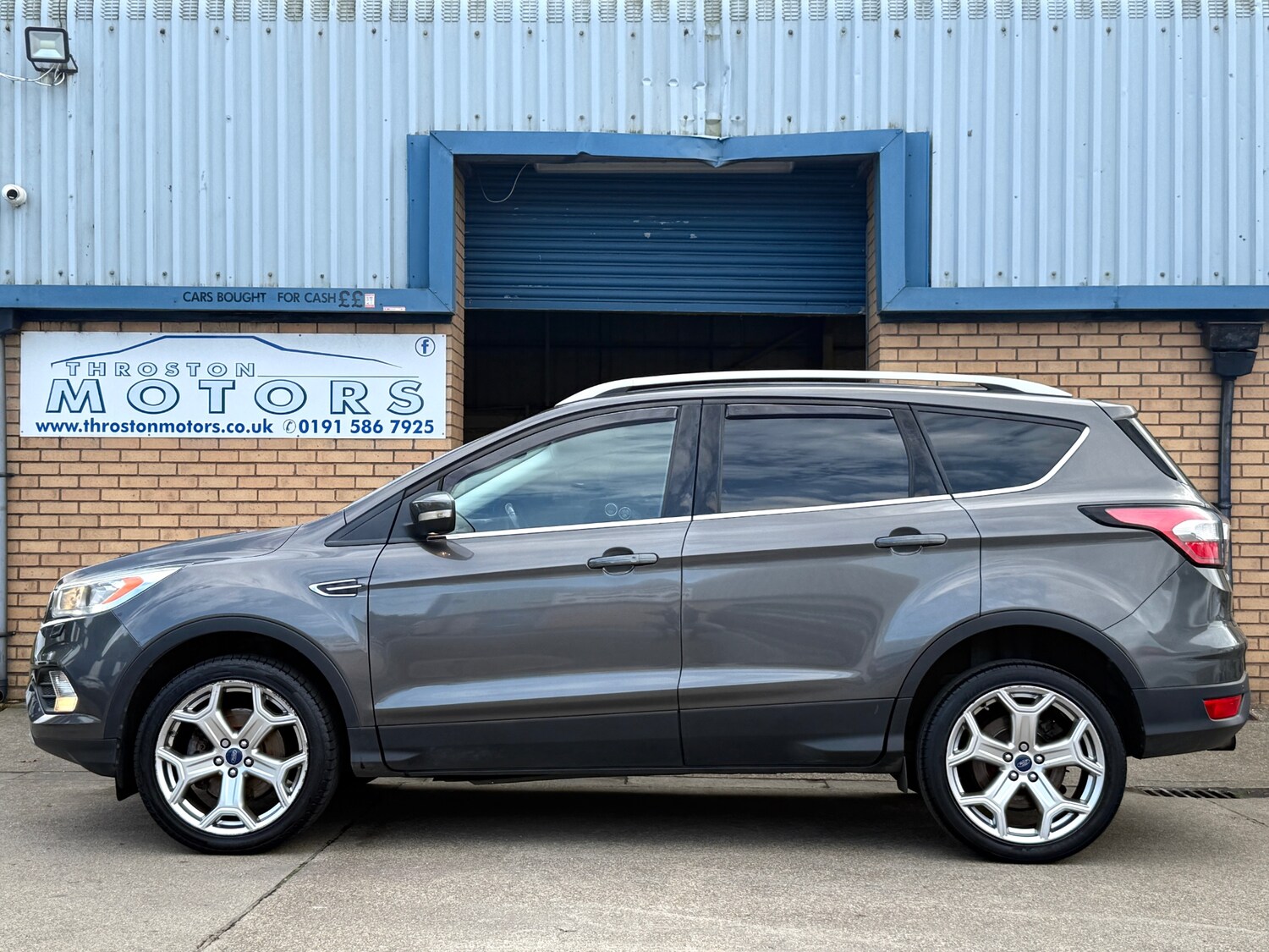 Used Ford Kuga 2016 for sale - 76128839: Photo 5