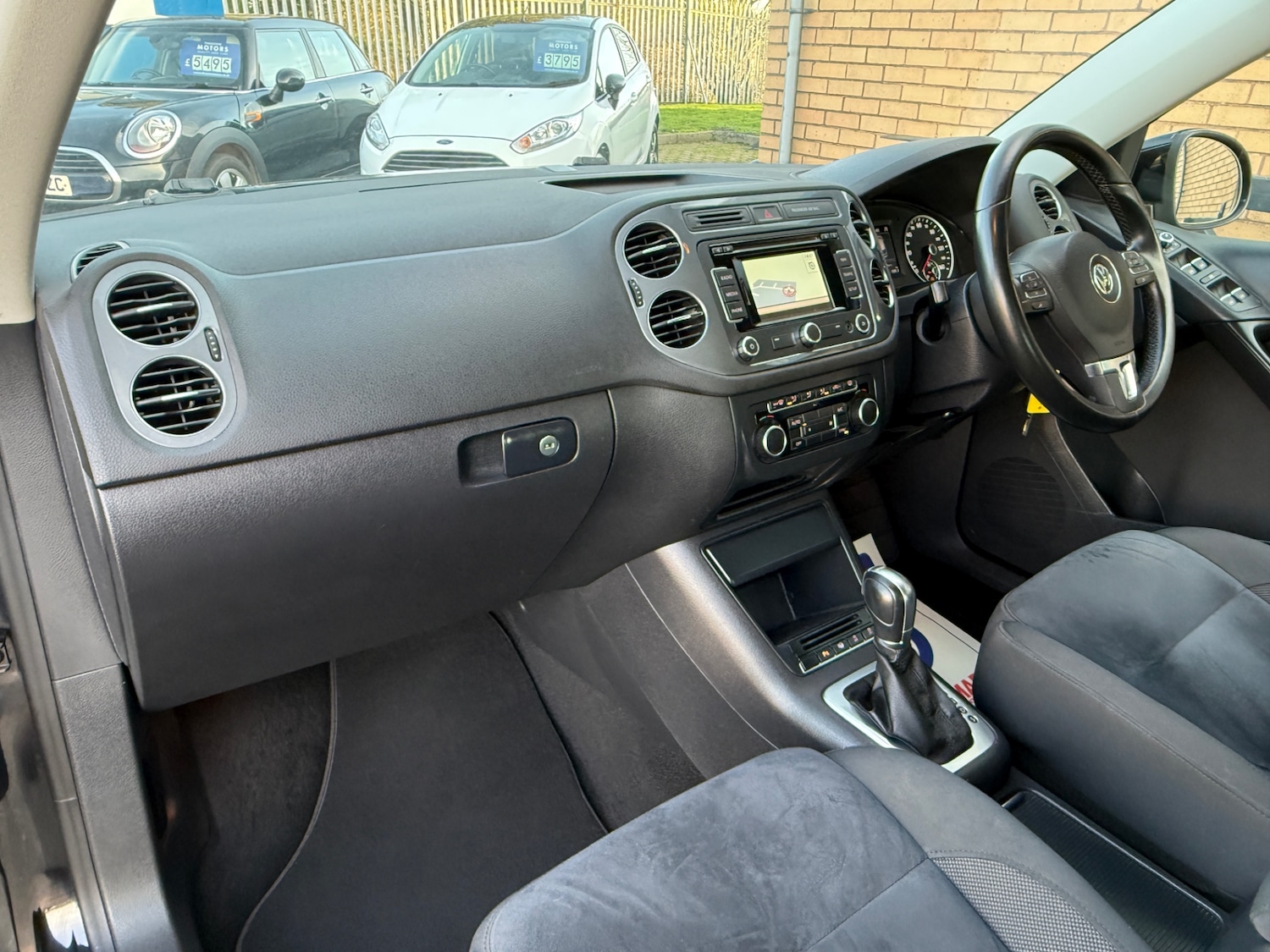 Used Volkswagen Tiguan 2014 for sale - 76881667: Photo 15