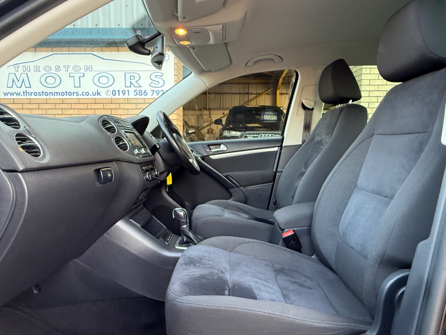 Used Volkswagen Tiguan 2014 for sale - 76881667: Photo 16