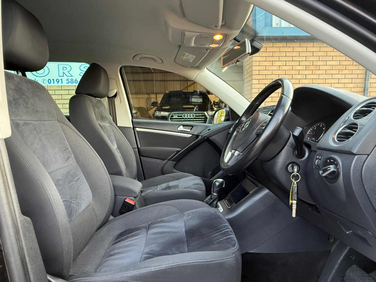 Used Volkswagen Tiguan 2014 for sale - 76881667: Photo 17