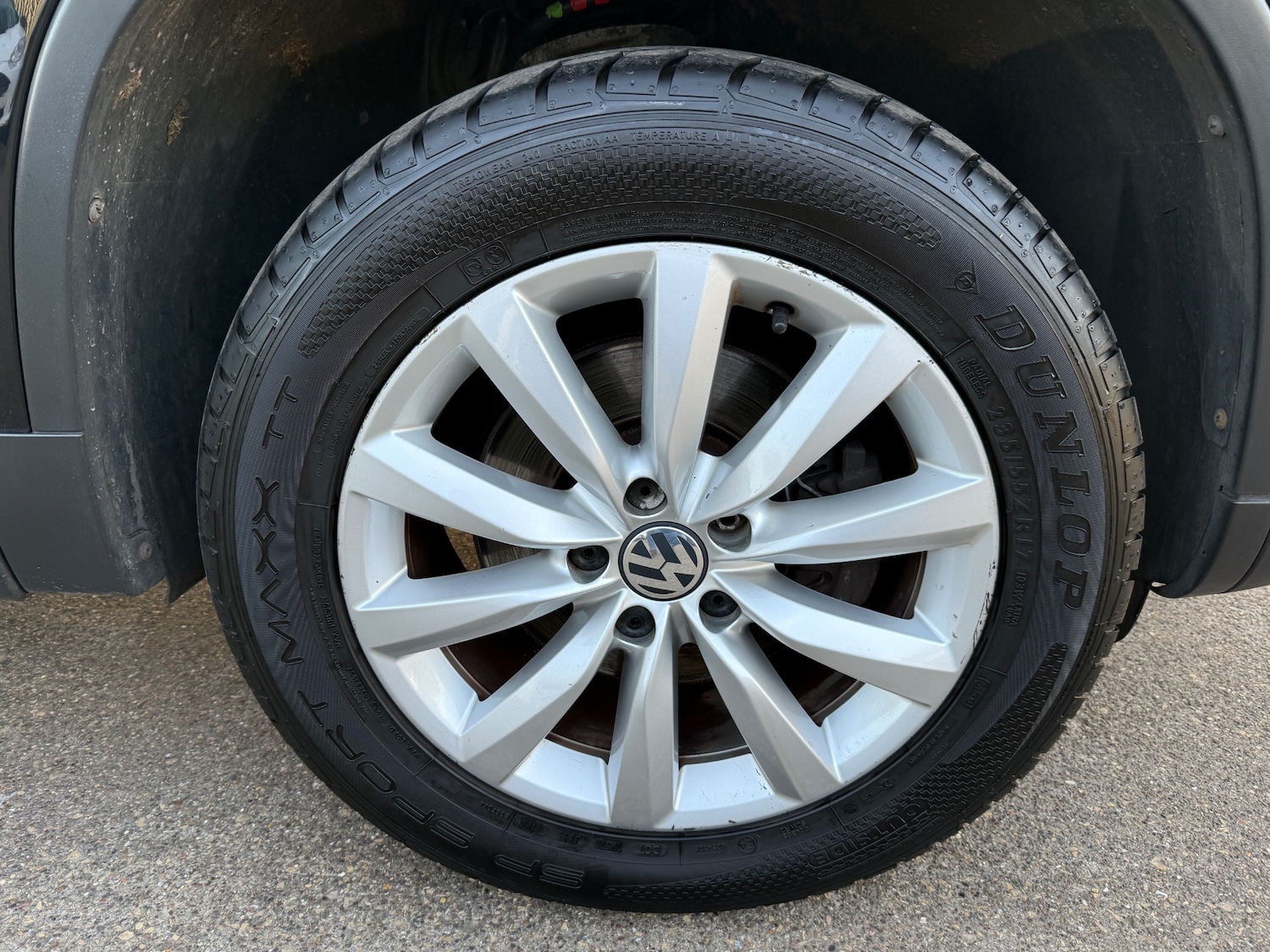 Used Volkswagen Tiguan 2014 for sale - 76881667: Photo 21