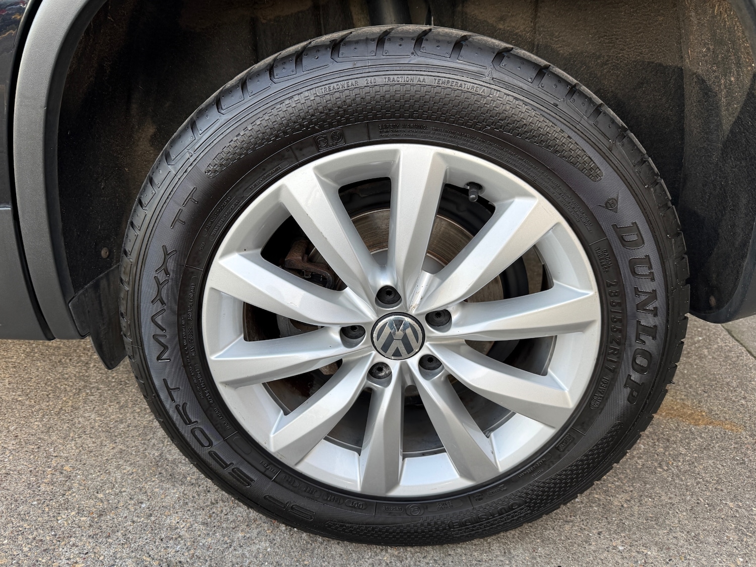 Used Volkswagen Tiguan 2014 for sale - 76881667: Photo 24