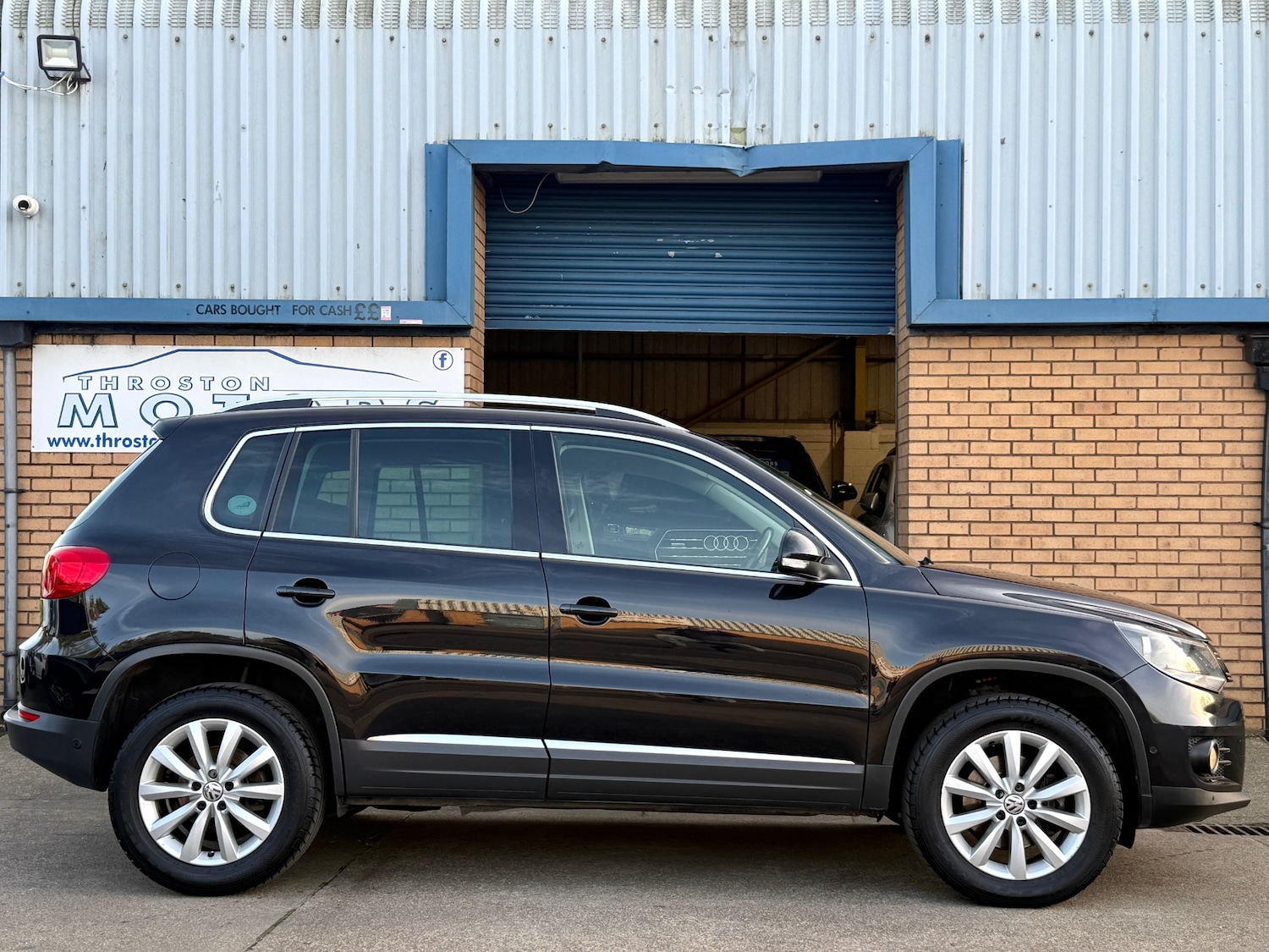 Used Volkswagen Tiguan 2014 for sale - 76881667: Photo 6