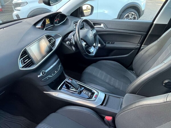 Used Peugeot 308 2020 for sale - 76219357: Photo 11