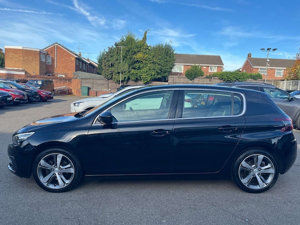 Used Peugeot 308 2020 for sale - 76219357: Photo 5