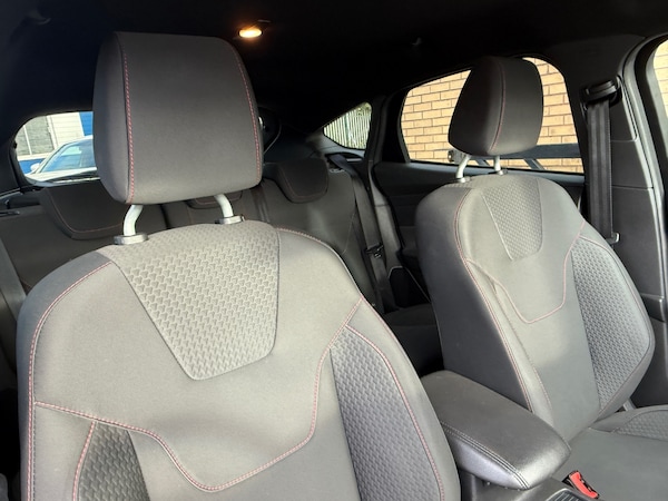 Used Ford Focus 2017 for sale - 76218744: Photo 25