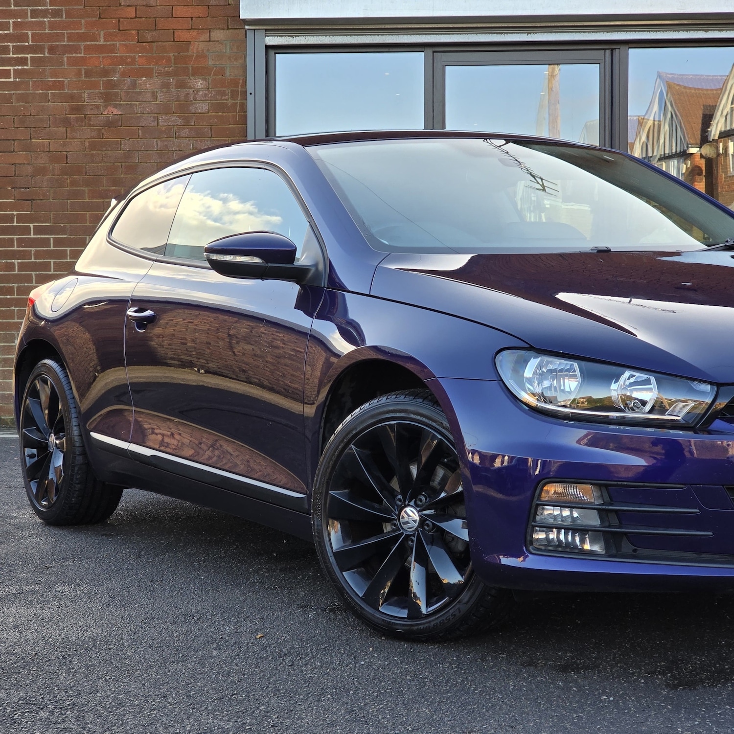 Used Volkswagen Scirocco 2017 for sale - 76946854: Photo 2