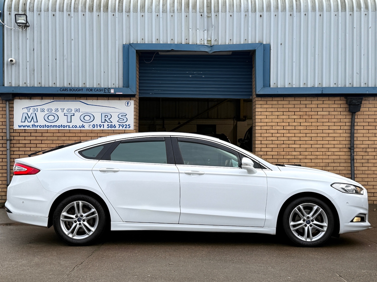 Used Ford Mondeo 2016 for sale - 76565404: Photo 6