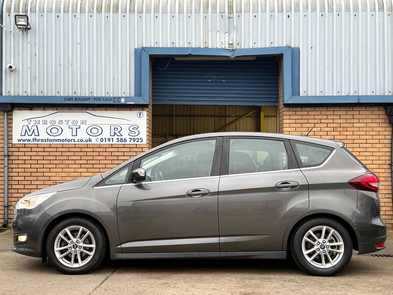 Used Ford C-Max 2017 for sale - 77258621: Photo 5