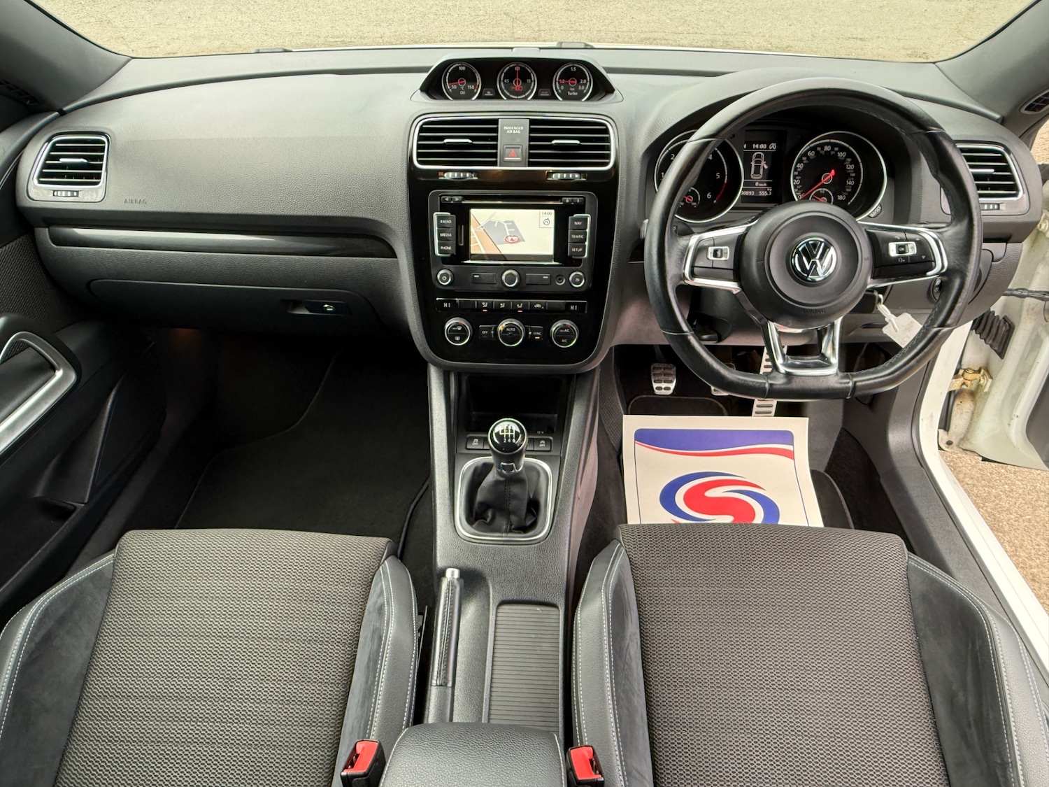 Used Volkswagen Scirocco 2014 for sale - 77619144: Photo 10