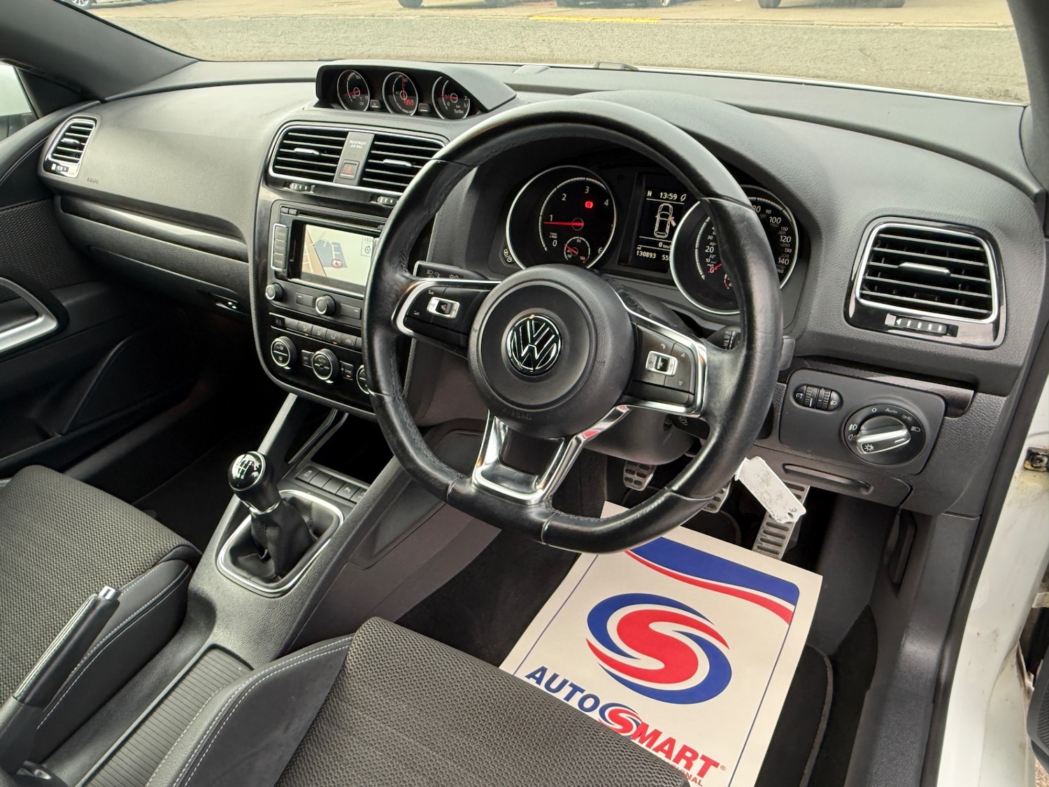 Used Volkswagen Scirocco 2014 for sale - 77619144: Photo 9