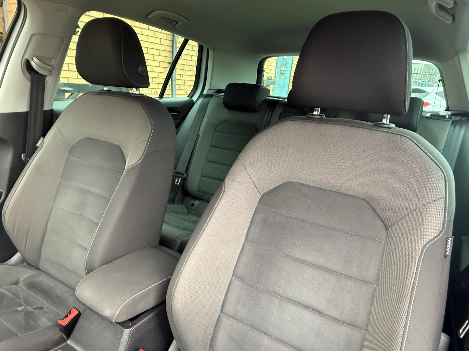 Used Volkswagen Golf 2019 for sale - 78000369: Photo 28