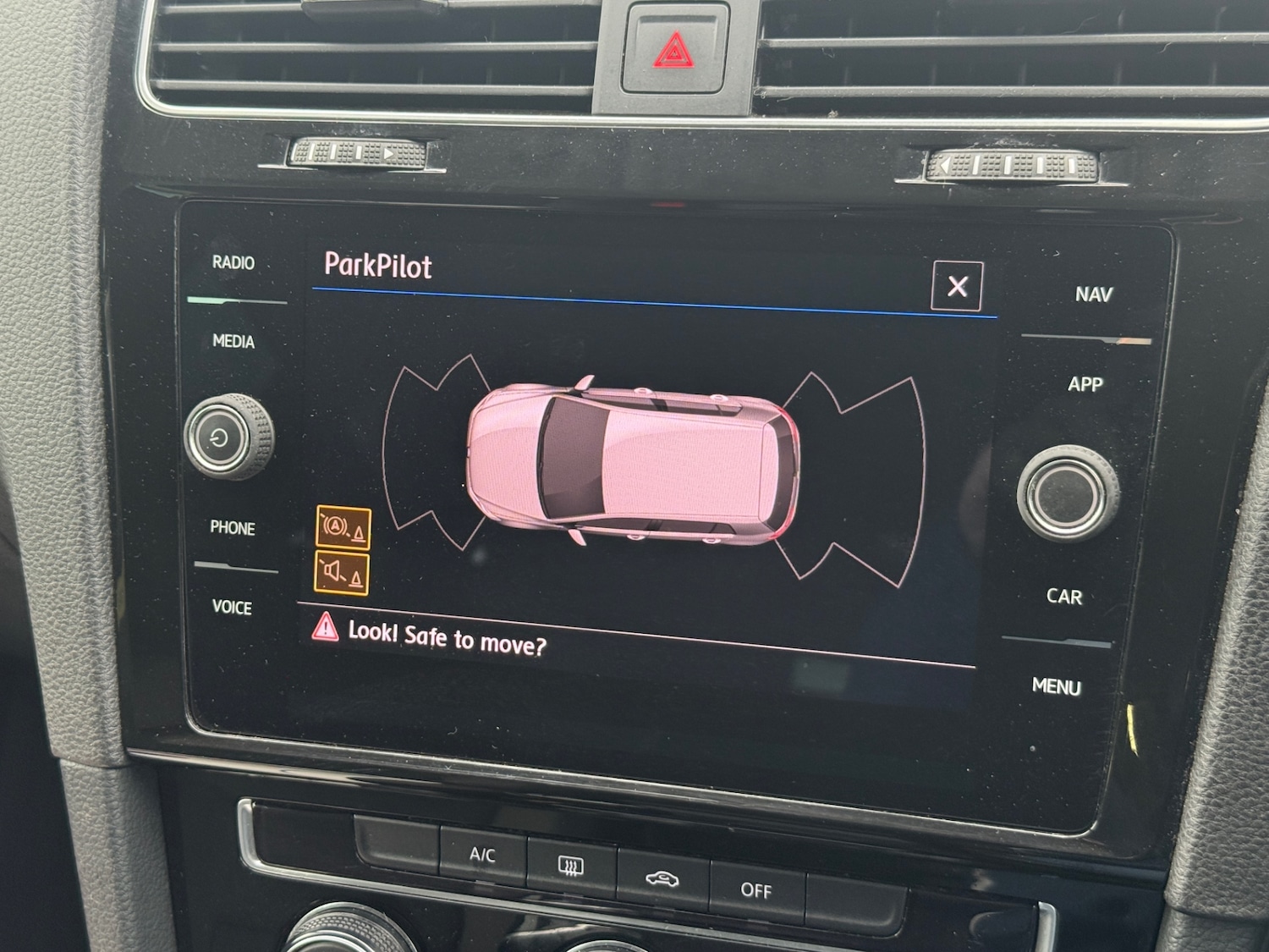 Used Volkswagen Golf 2019 for sale - 78000369: Photo 33