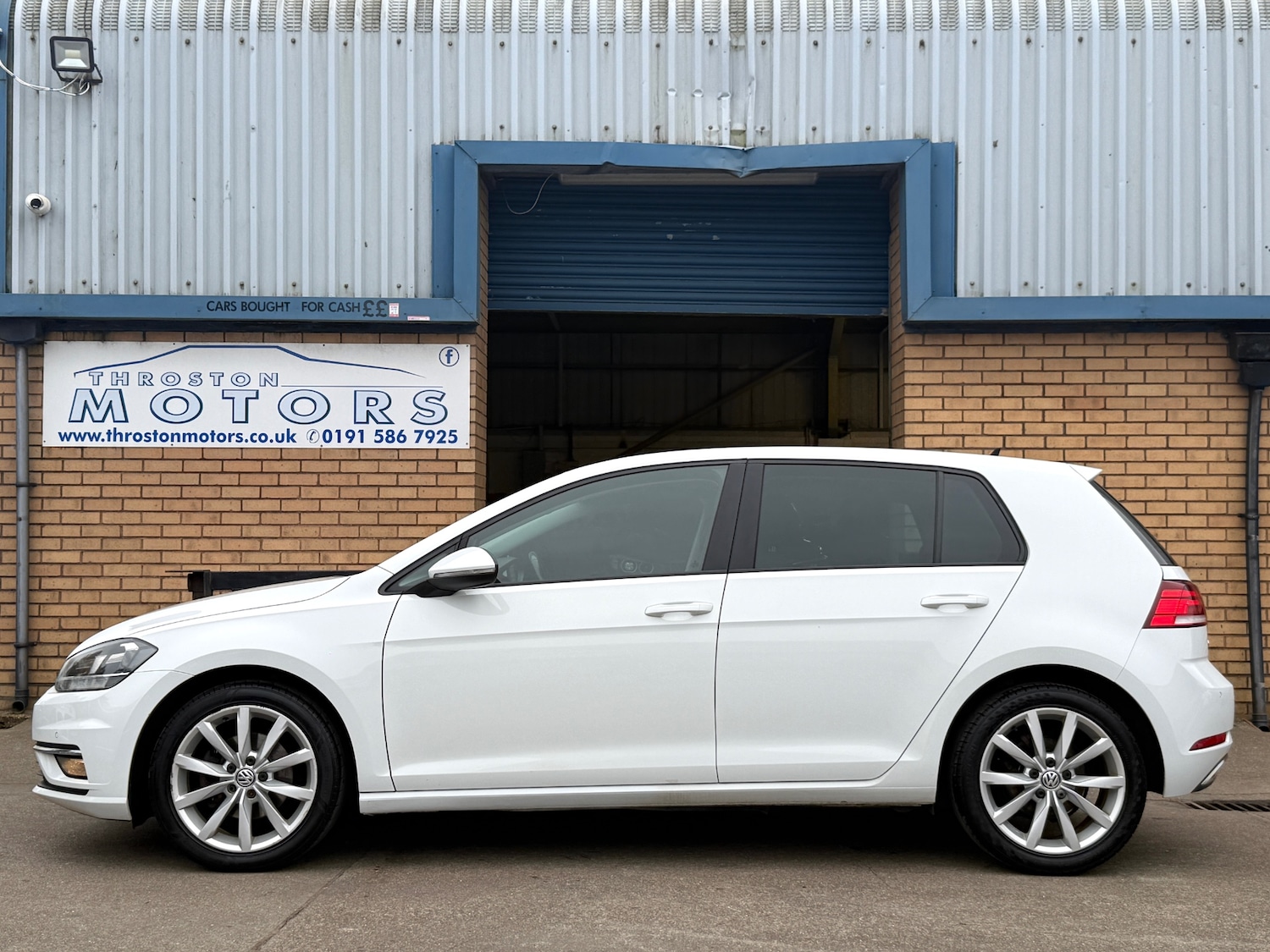Used Volkswagen Golf 2019 for sale - 78000369: Photo 5