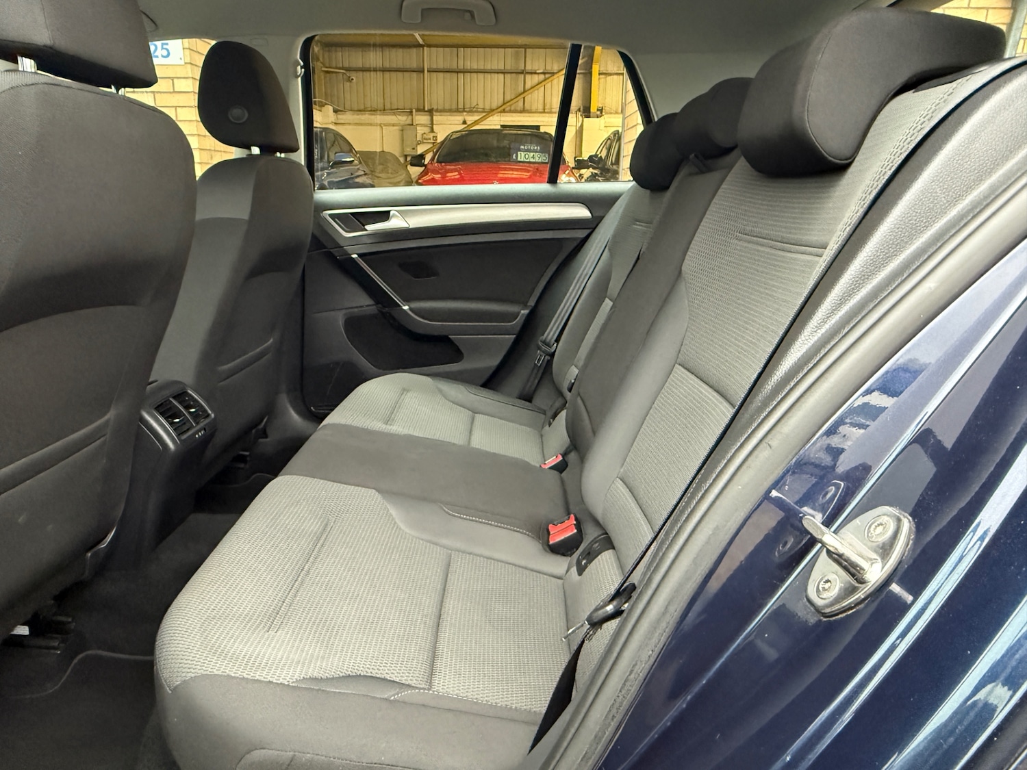 Used Volkswagen Golf 2014 for sale - 77299612: Photo 24