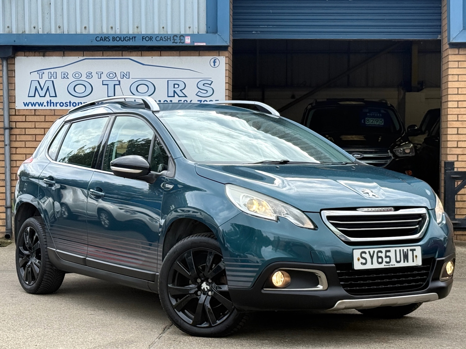Used Peugeot 2008 2015 for sale - 76193820: Photo 1