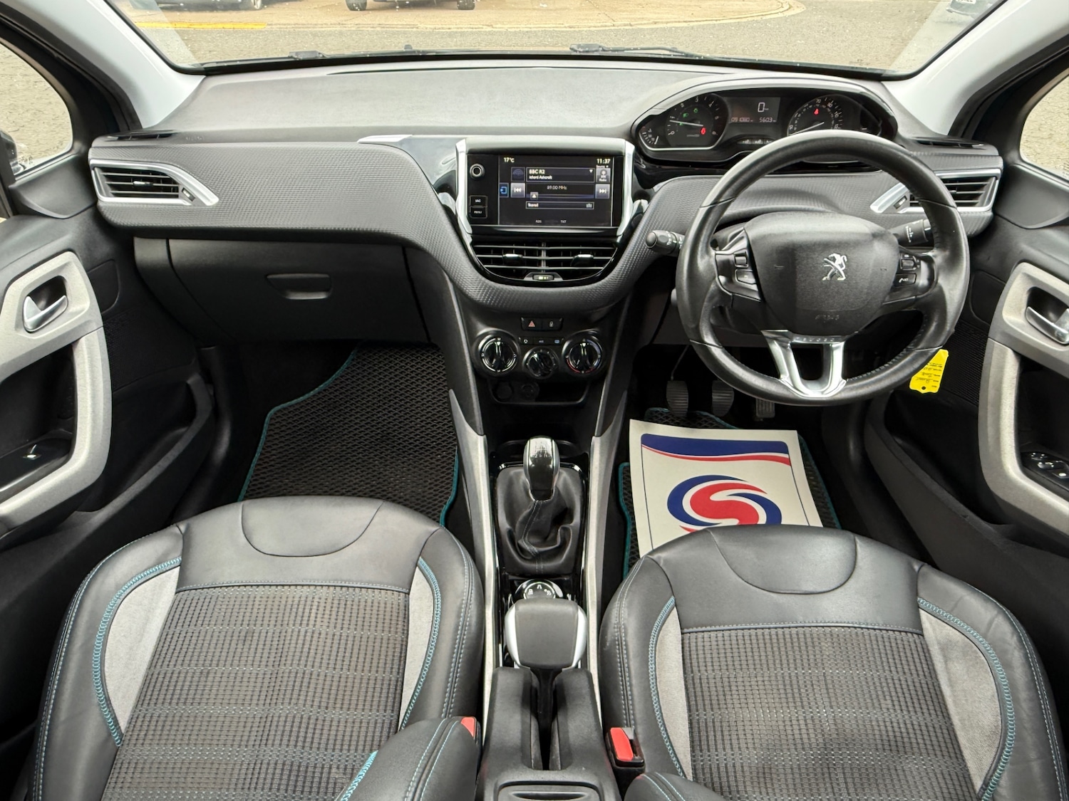 Used Peugeot 2008 2015 for sale - 76193820: Photo 10