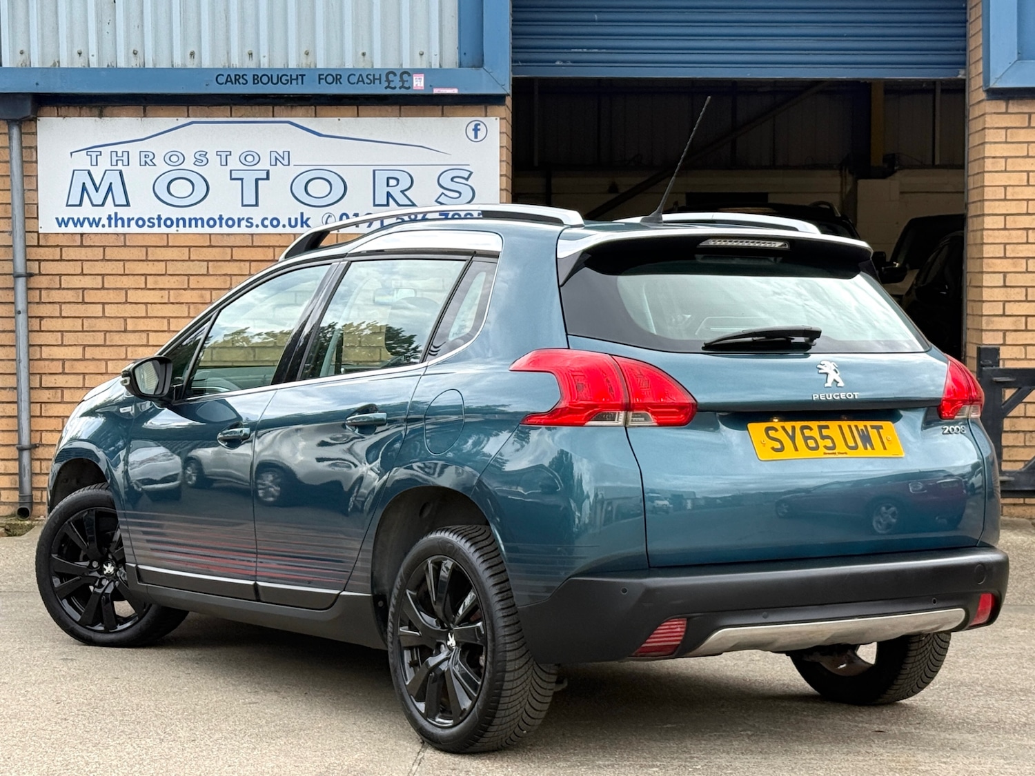 Used Peugeot 2008 2015 for sale - 76193820: Photo 3