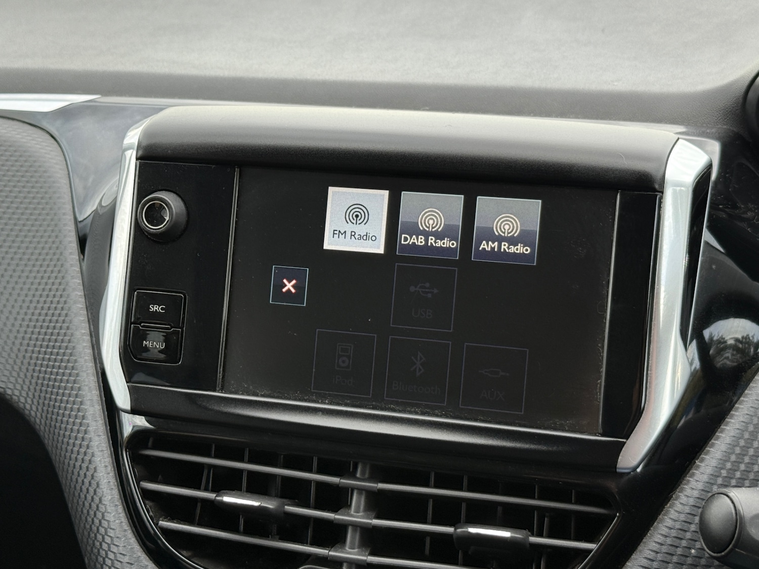 Used Peugeot 2008 2015 for sale - 76193820: Photo 32