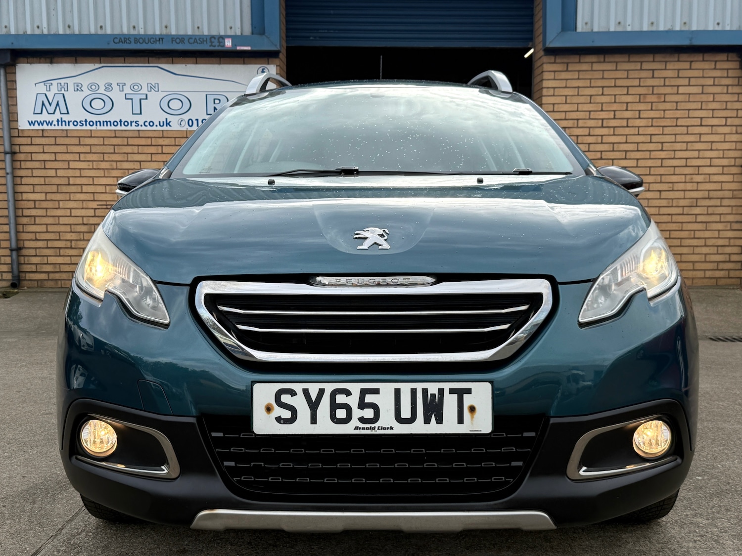 Used Peugeot 2008 2015 for sale - 76193820: Photo 7