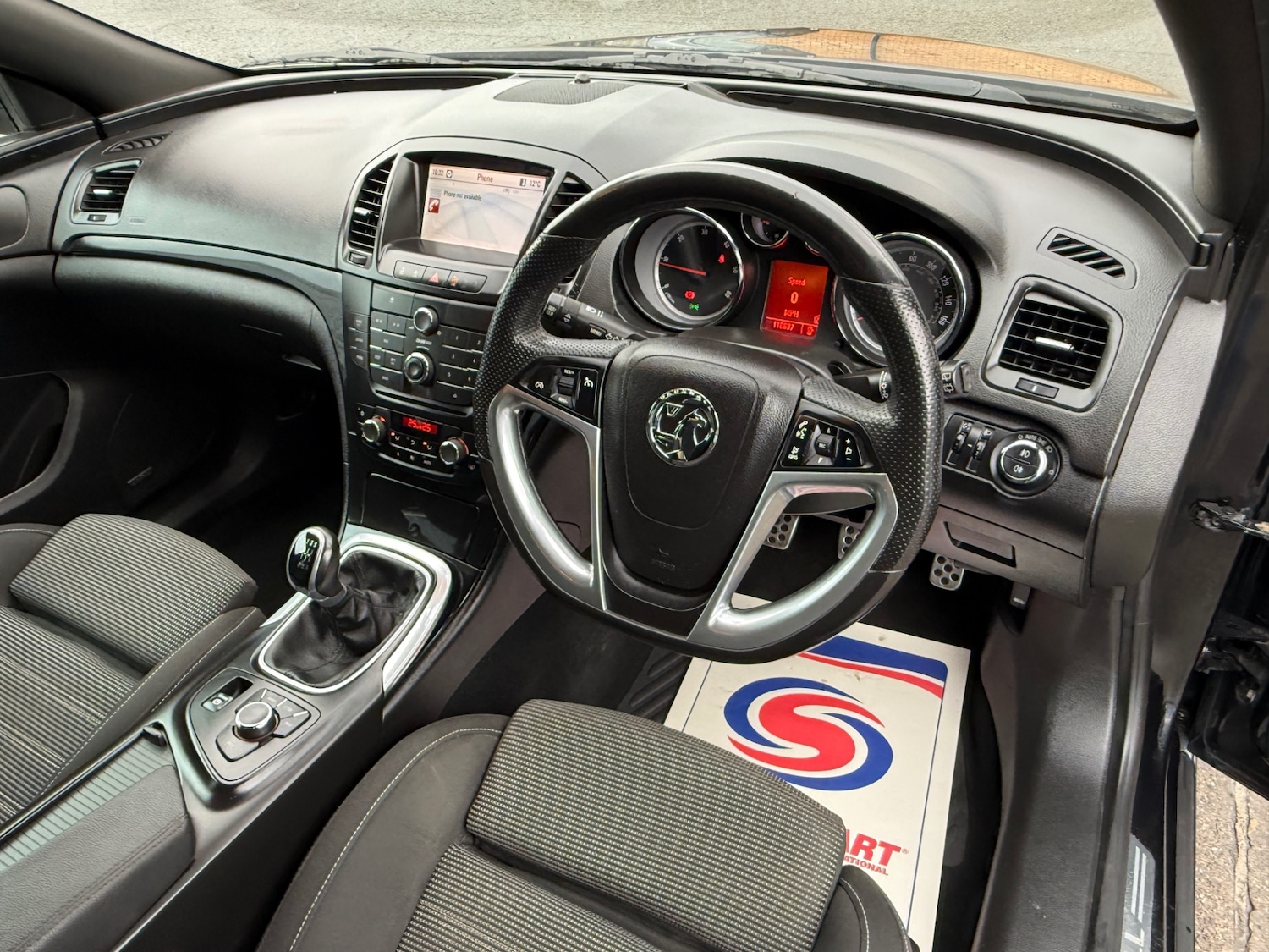 Used Vauxhall Insignia 2011 for sale - 76921961: Photo 9