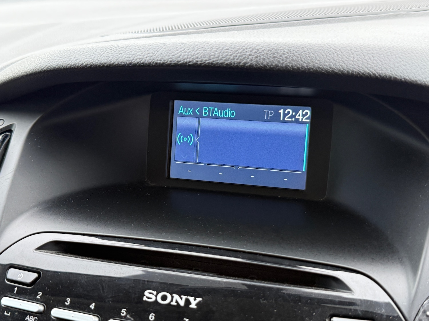 Used Ford Focus 2011 for sale - 77326382: Photo 14