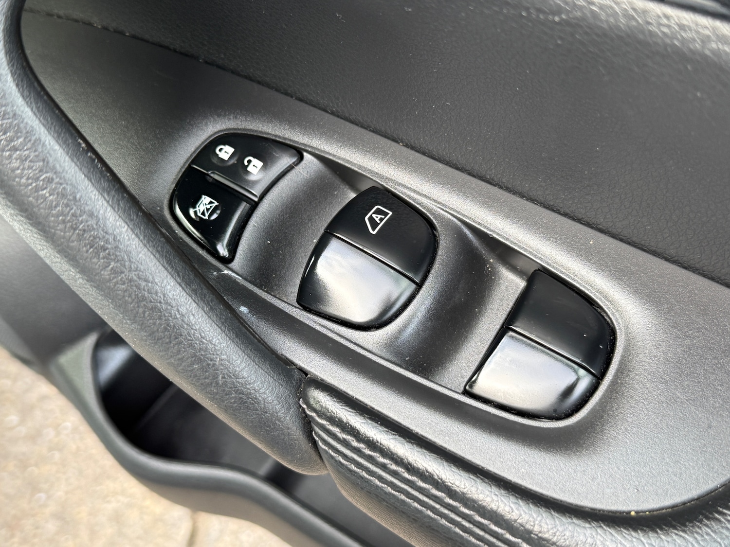 Used Nissan X-Trail 2017 for sale - 77650320: Photo 29