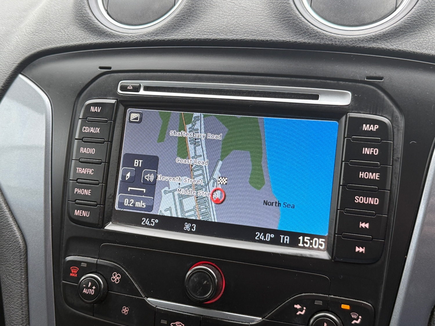 Used Ford Mondeo 2014 for sale - 77718005: Photo 30