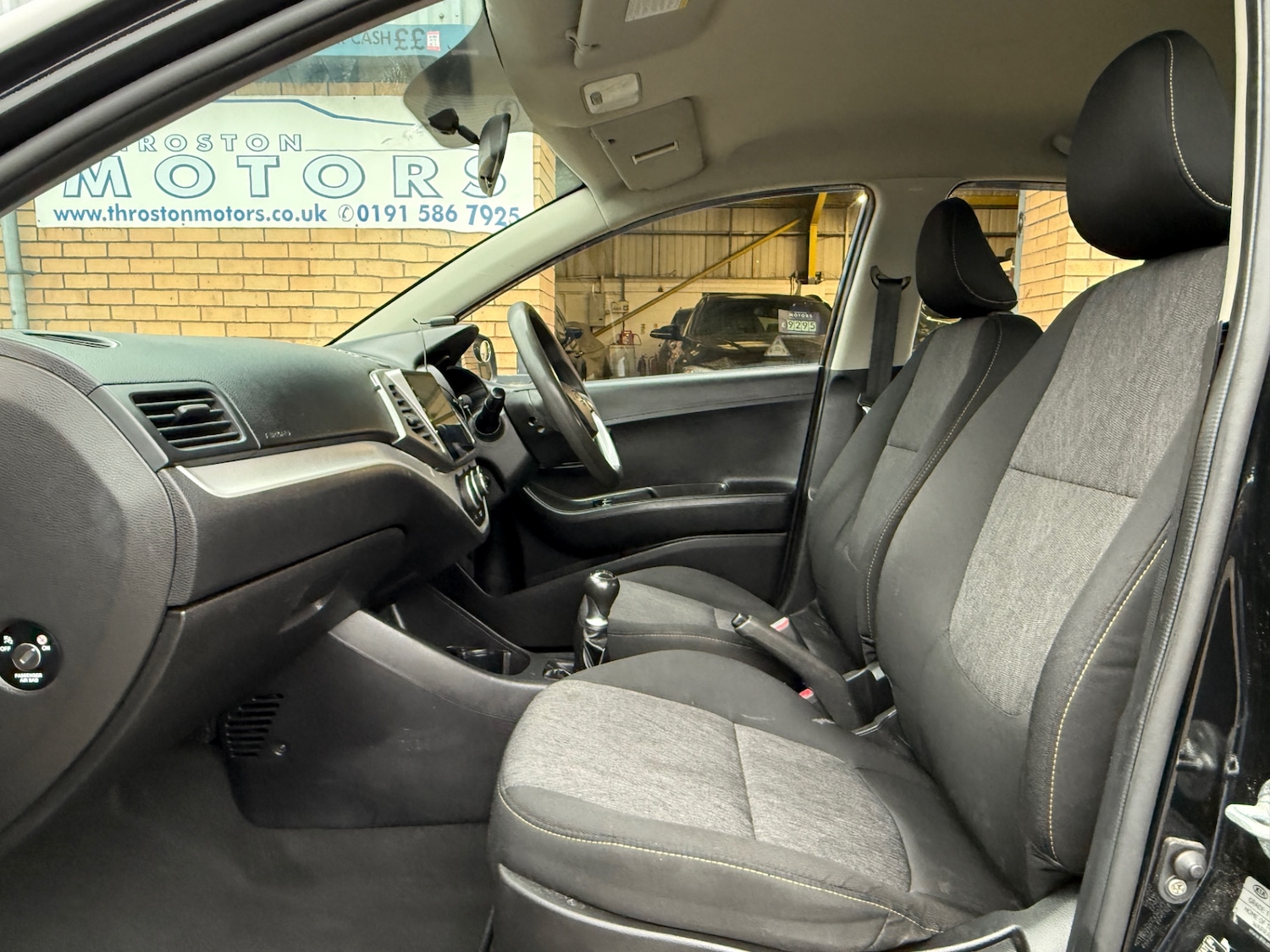 Used Kia Picanto 2012 for sale - 76506258: Photo 16