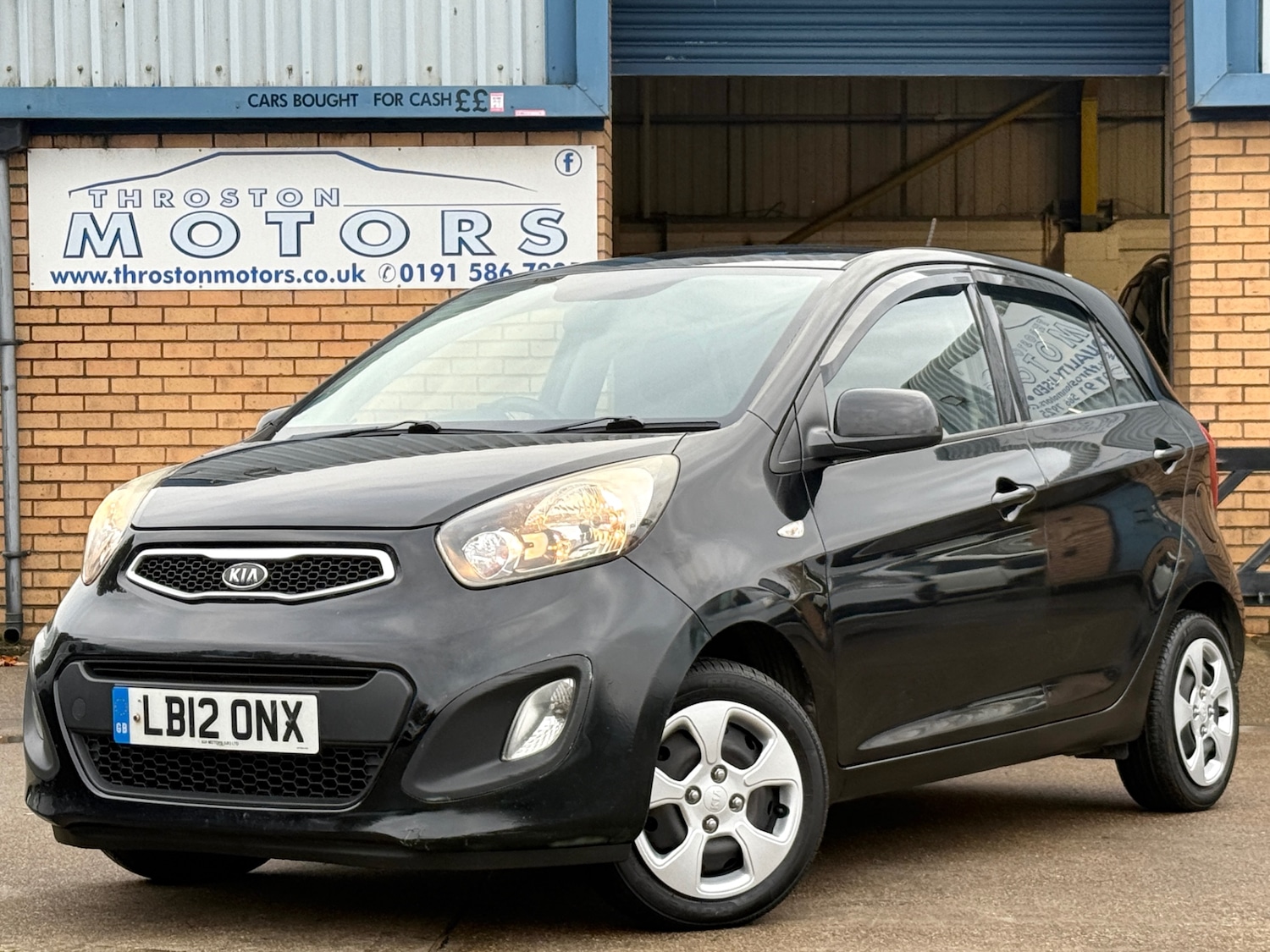 Used Kia Picanto 2012 for sale - 76506258: Photo 2