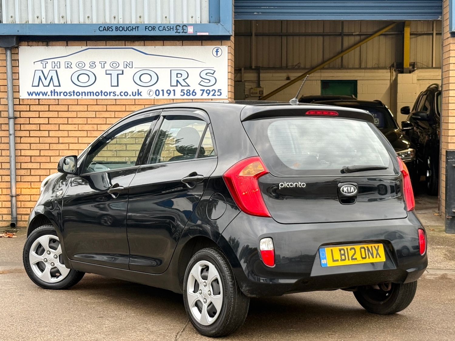 Used Kia Picanto 2012 for sale - 76506258: Photo 3