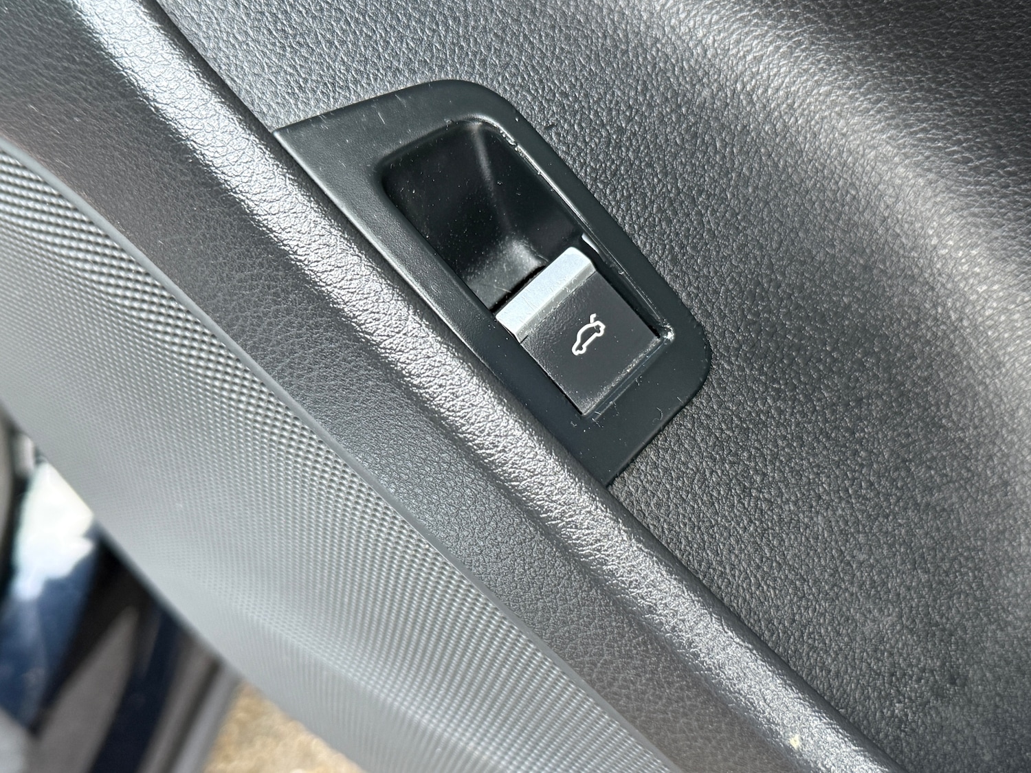 Used Audi Q7 2016 for sale - 76796593: Photo 35