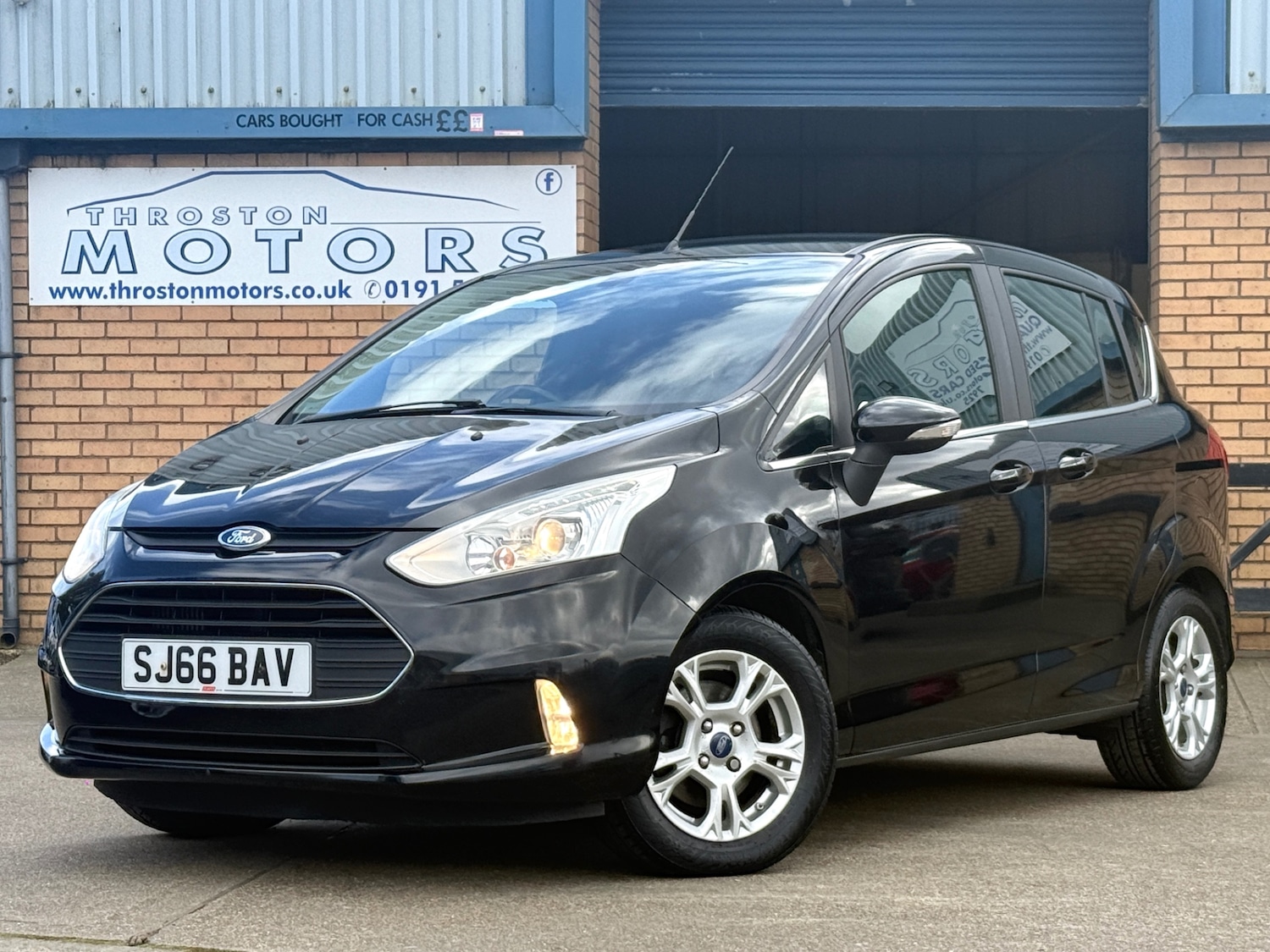 Used Ford B-MAX 2016 for sale - 78077564: Photo 2