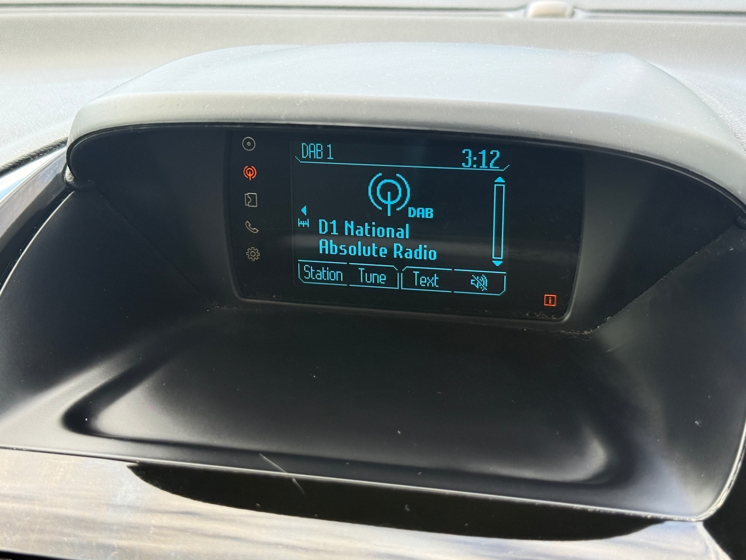 Used Ford B-MAX 2016 for sale - 78077564: Photo 31